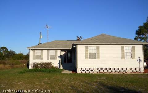 655 Serenade Terrace, Lake Placid, FL 33852 - photo 1