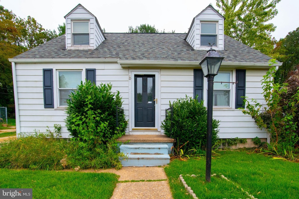 8717 Jenifer Rd, Parkville, MD 21234 - photo 1