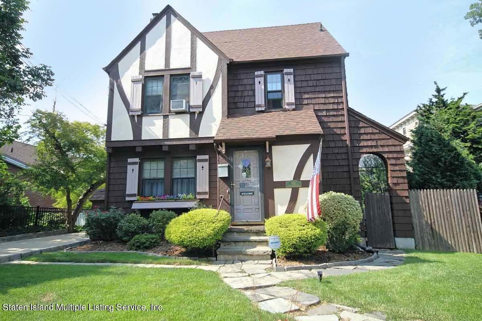 143 N Street Austins Place, Staten Island, NY 10310 - photo 1