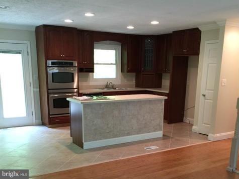 37238 E Spicer Dr, Mechanicsville, MD 20659 - photo 1