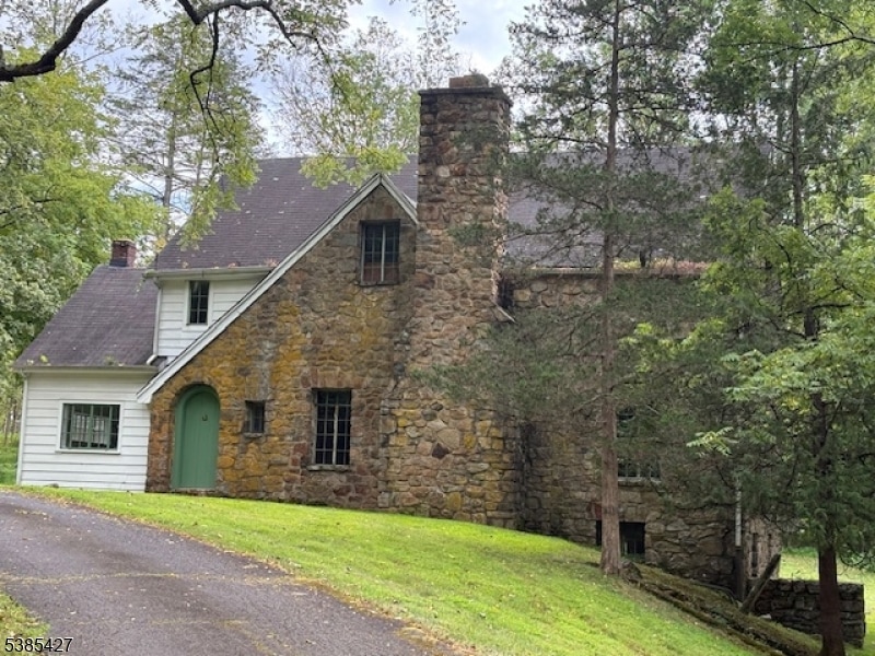 20 Rogers Rd, Far Hills, NJ 07931 - photo 1