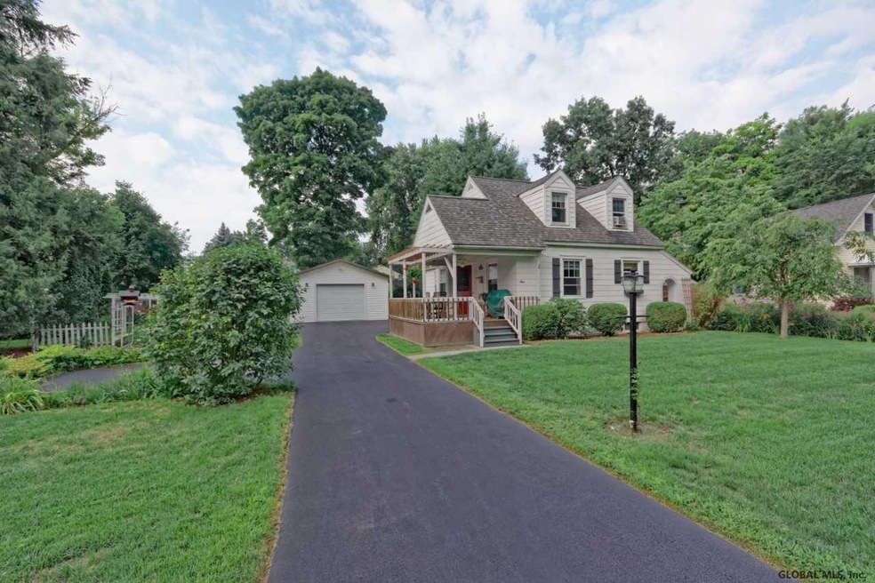 4 York Rd, Schenectady, NY 12302 - photo 1