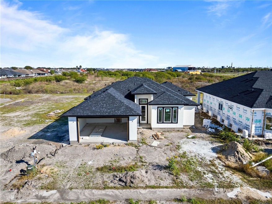 6846 La Salle Dr, Corpus Christi, TX 78414 - photo 1