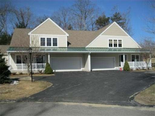 53 Blossom Square, Holden, MA 01520 - photo 1