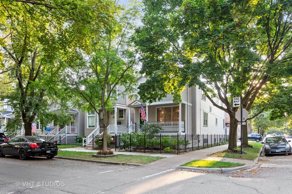 4858 N Seeley Ave, Chicago, IL 60625 - photo 1