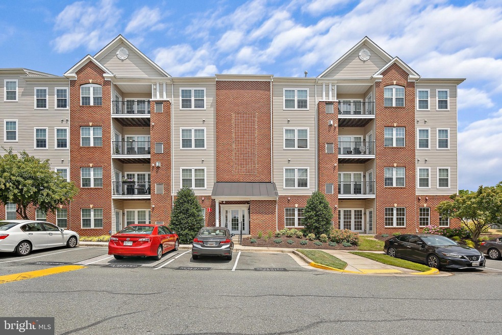 7557 Stoney Run Dr unit 102, Hanover, MD 21076 - photo 1