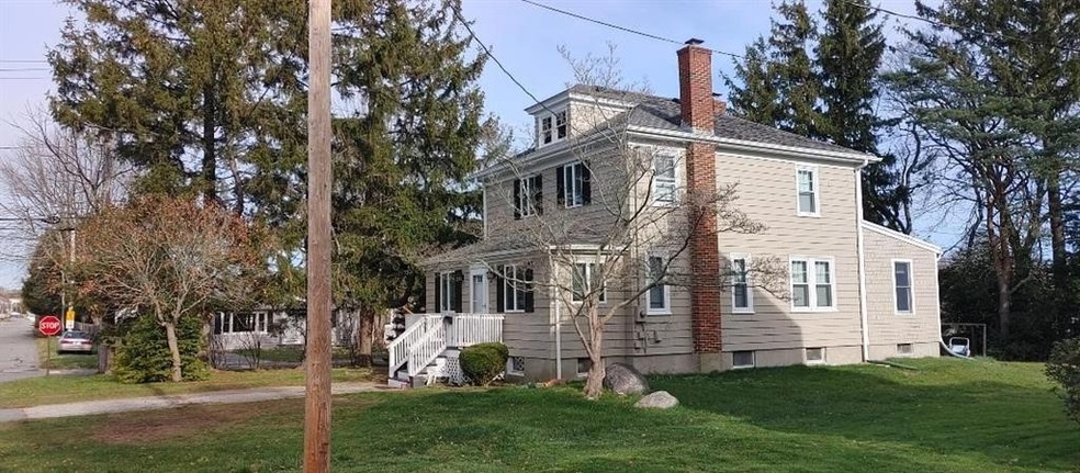 29 Ridgewood Rd, Middletown, RI 02842 - photo 1