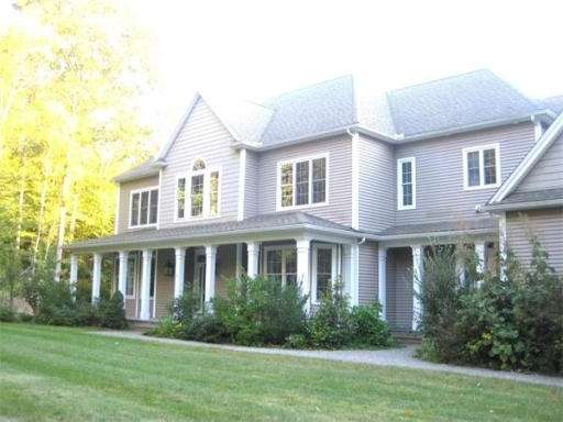 1 Manor Forest Cir, Charlton, MA 01507 - photo 1