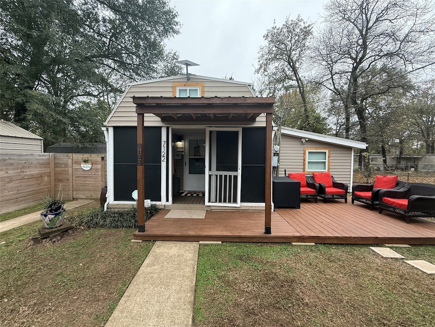 7122 Blackhawk Dr, Mabank, TX 75156 - photo 1