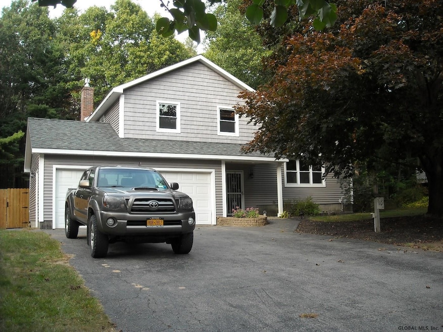 10 Wineberry Ln, Ballston Spa, NY 12020 - photo 1