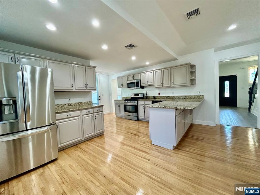 2 Newark Pompton Turnpike, Pequannock, NJ 07440 - photo 1