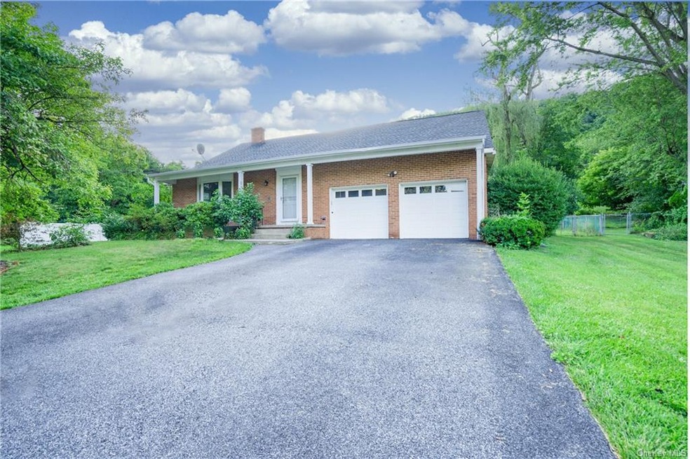 368 Lake Shore Dr, Monroe, NY 10950 - photo 1