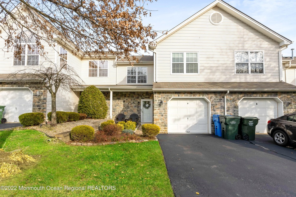 Welcome Home to 8 Saratoga Ct!