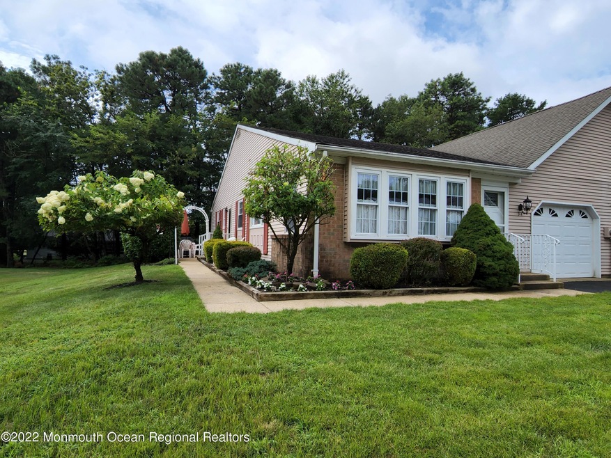 9A Drake - exterior from street