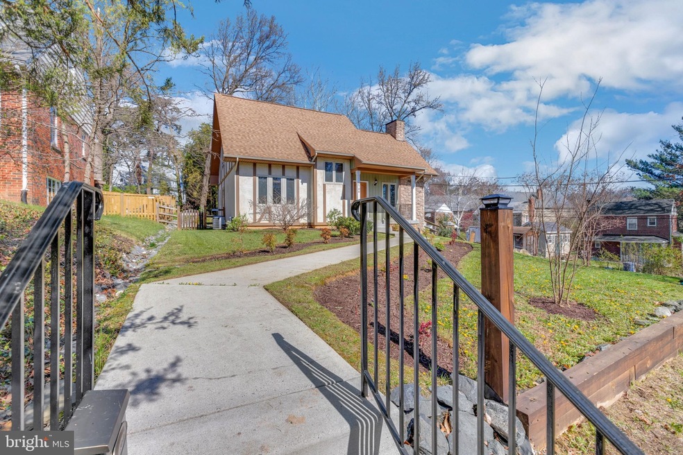 2706 Parkway Place, Cheverly, MD 20785 - photo 1