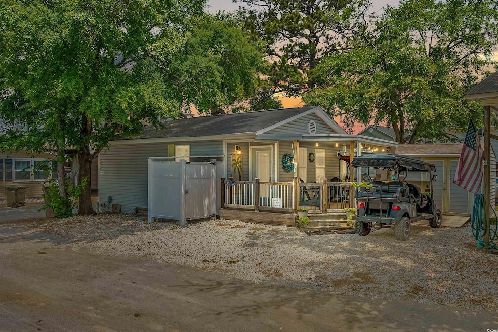 View of front of house with a porch