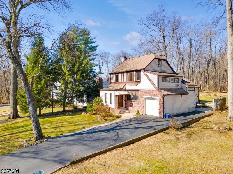 48 Crossbrook Rd, Livingston, NJ 07039 - photo 1