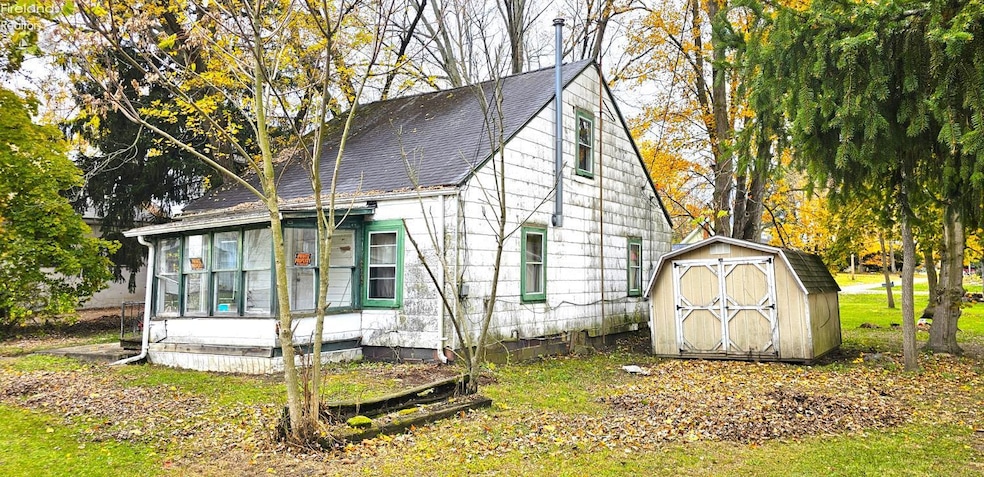 45 N Maple St, New London, OH 44851 - photo 1