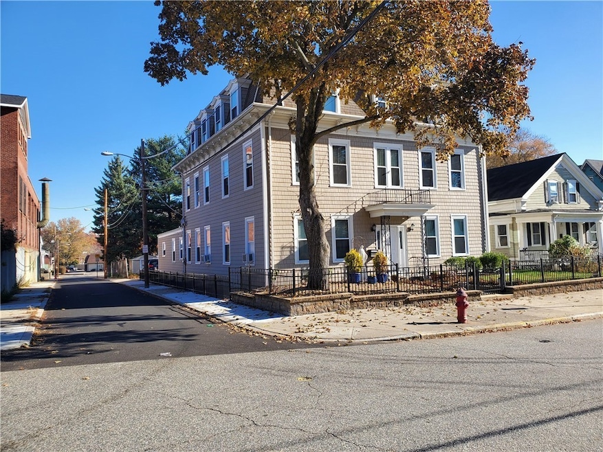 159 Earle St, Woonsocket, RI 02895 - photo 1