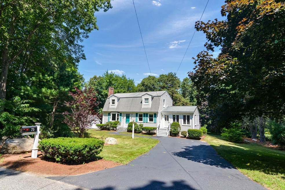 75 Chestnut St, Bellingham, MA 02019 - photo 1