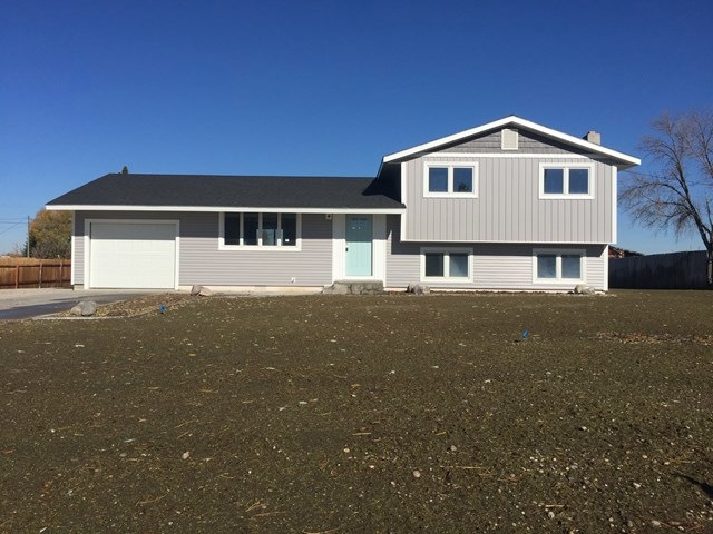 668 W 200 N, Blackfoot, ID 83221 - photo 1