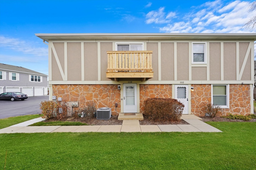 1118 Brunswick Harbor unit 43, Schaumburg, IL 60193 - photo 1