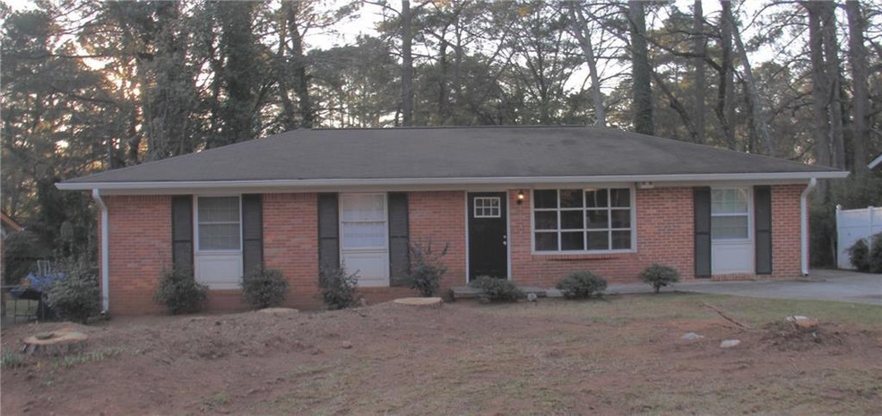 3961 Scott Dr, Forest Park, GA 30297 - photo 1