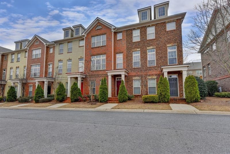 10679 Weir Way, Alpharetta, GA 30022 - photo 1