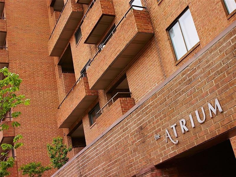 The Atrium - Centrally located in Oakland.