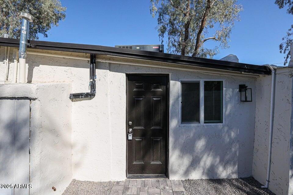 2721 E Willetta St unit B, Phoenix, AZ 85008 - photo 1