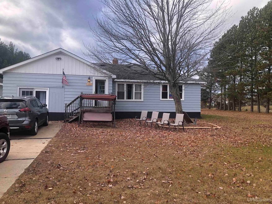 6391 M.3 Ln, Escanaba, MI 49829 MLS 50127477