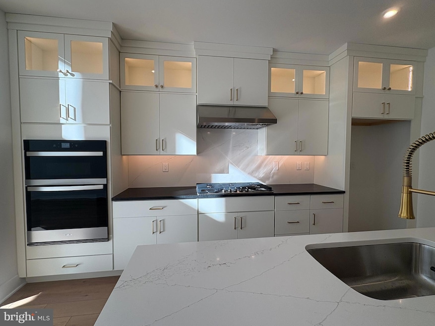 8207 Donatello Dr unit 872, Princeton, NJ 08540 - photo 1