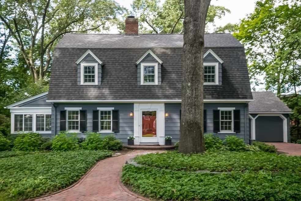 202 Ellington Rd, Longmeadow, MA 01106 - photo 1