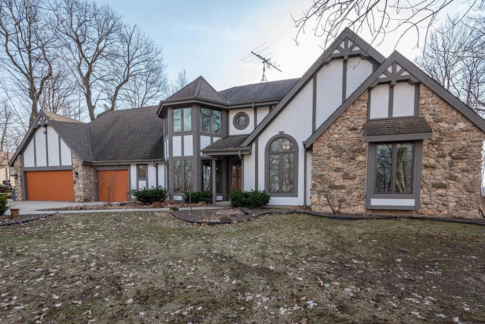 N8038 Peregrine Lane