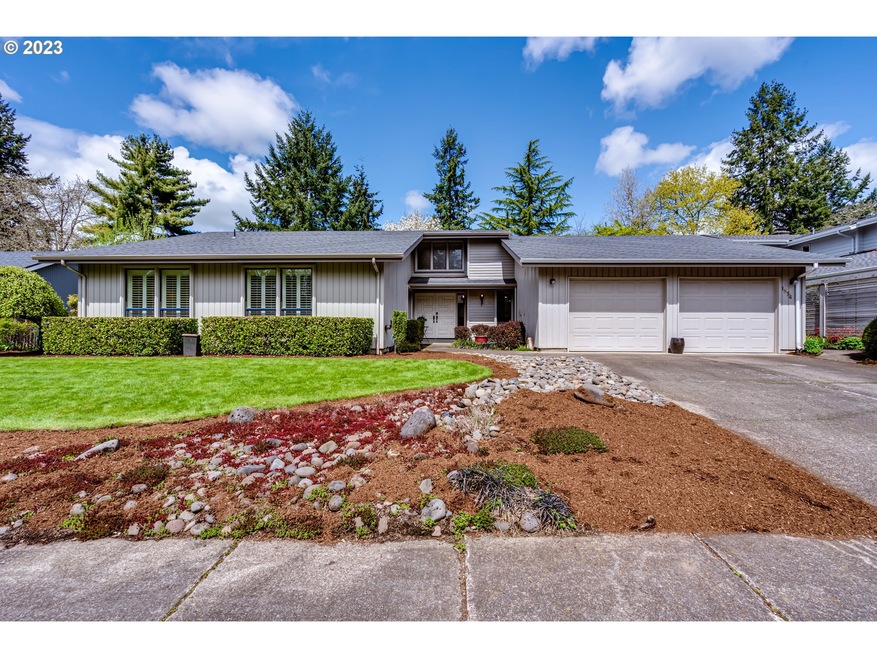 1854 Russet Dr, Eugene, OR 97401 - photo 1