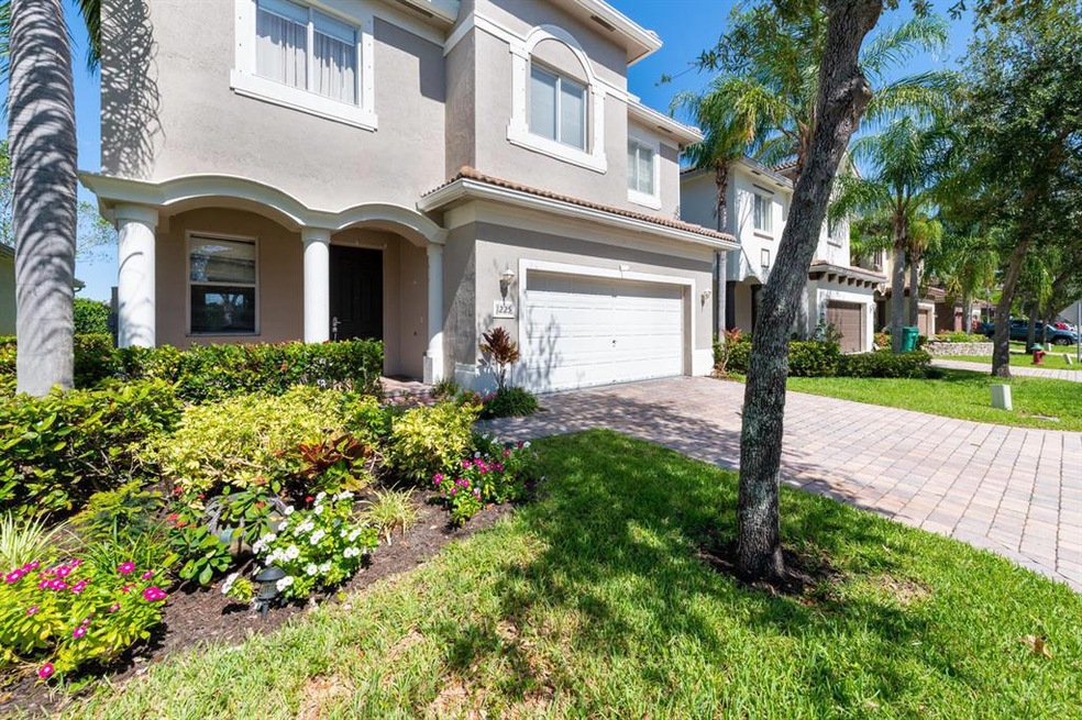 1225 Rosegate Blvd, Riviera Beach, FL 33404 - photo 1