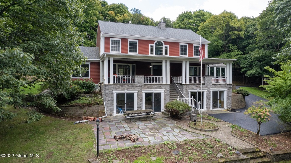 36 Oriel Ln, Rensselaer, NY 12144 - photo 1