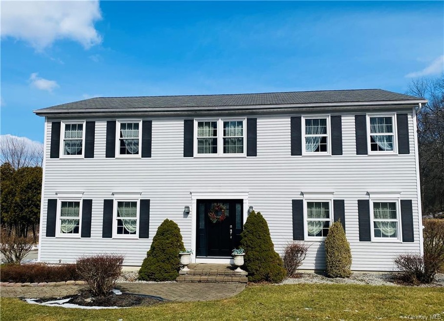 87 Horton Rd, Washingtonville, NY 10992 - photo 1