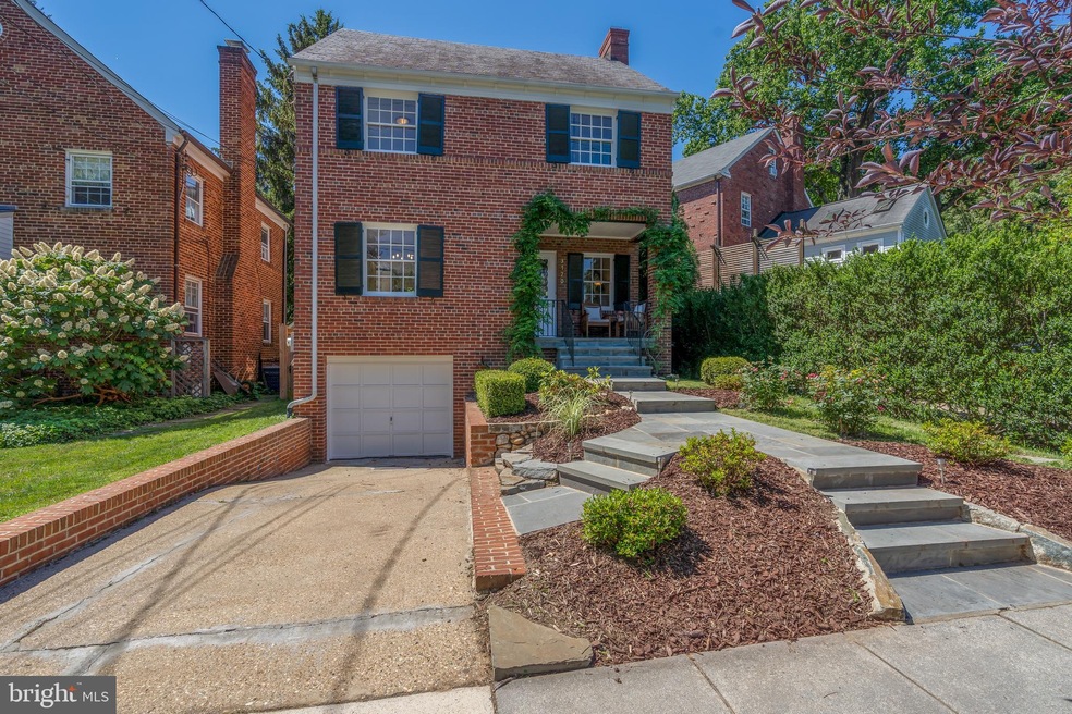 3170 Tennyson St NW, Washington, DC 20015 - photo 1