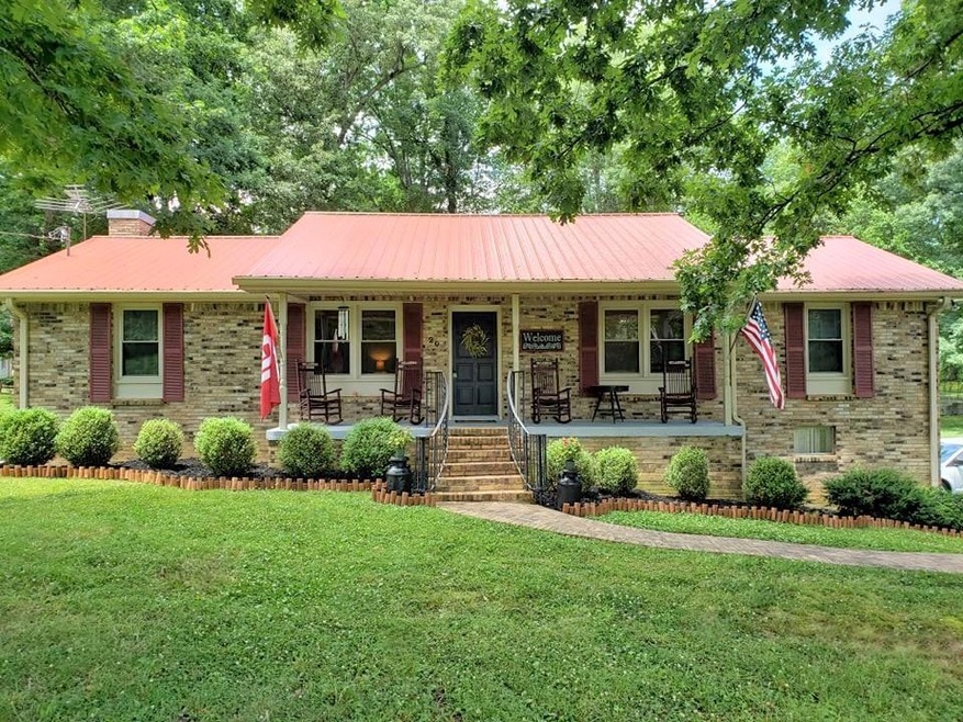 202 South Hummingbird Lane