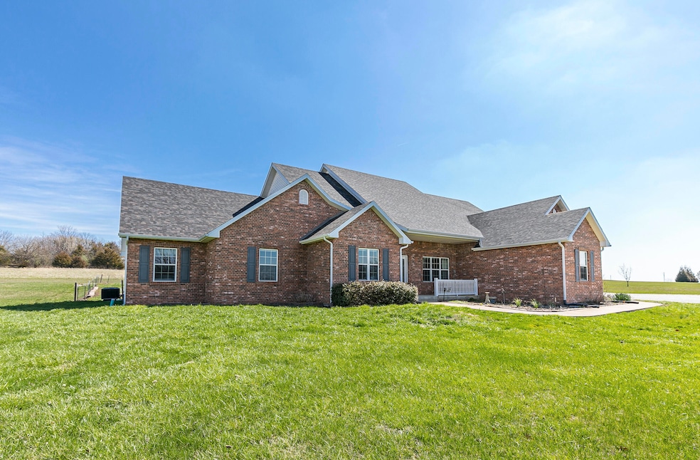 4338 S 90th Rd, Bolivar, MO 65613 - photo 1