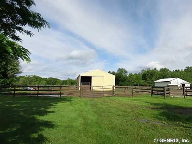 Barn