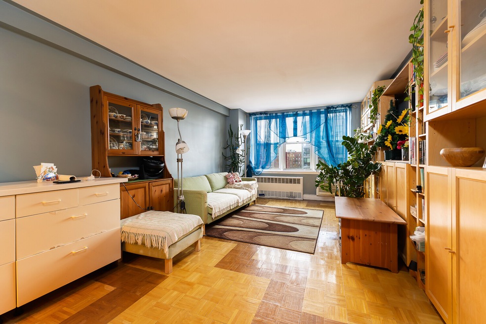 495 E 7th St unit 6J, Brooklyn, NY 11218 - photo 1