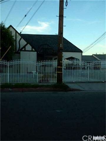 unlisted-address, Los Angeles, CA 90059 - photo 1