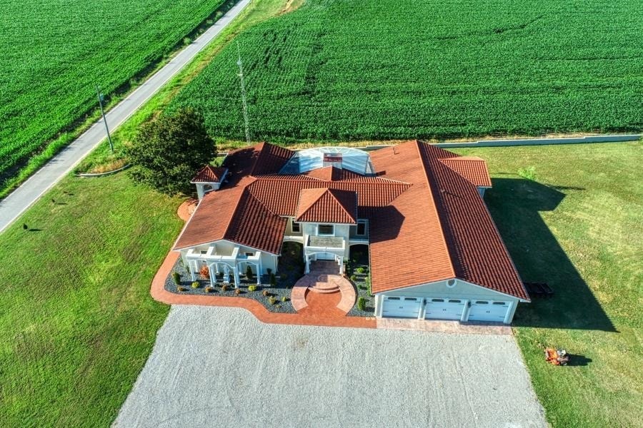 For Sale $550,000 • Co-Listing Agent