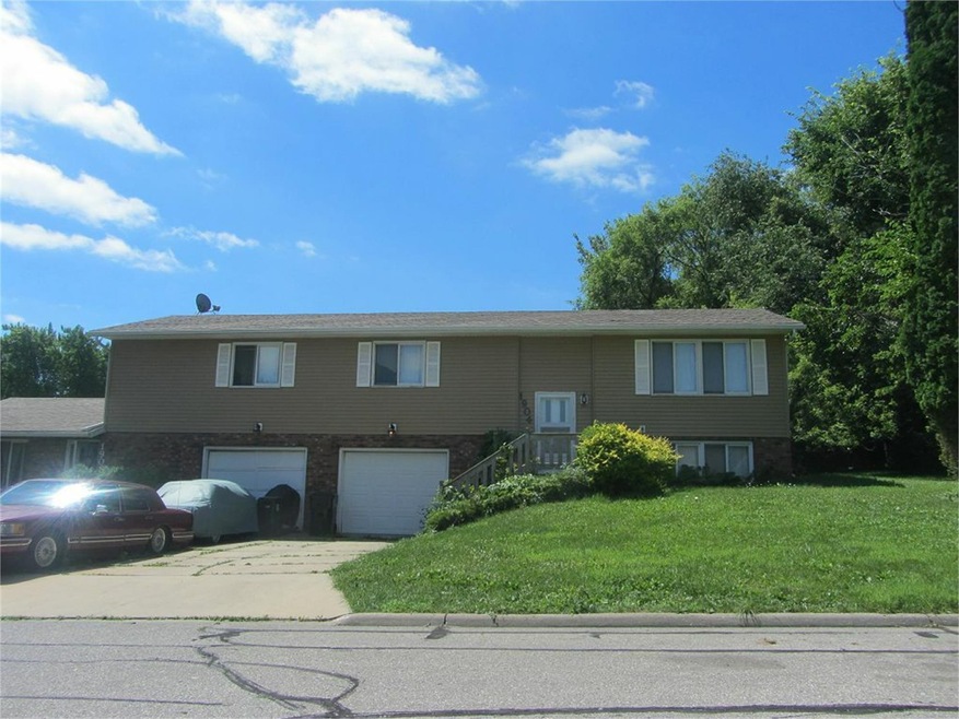 1902 Alden Ave unit 1904, Cedar Falls, IA 50613 - photo 1