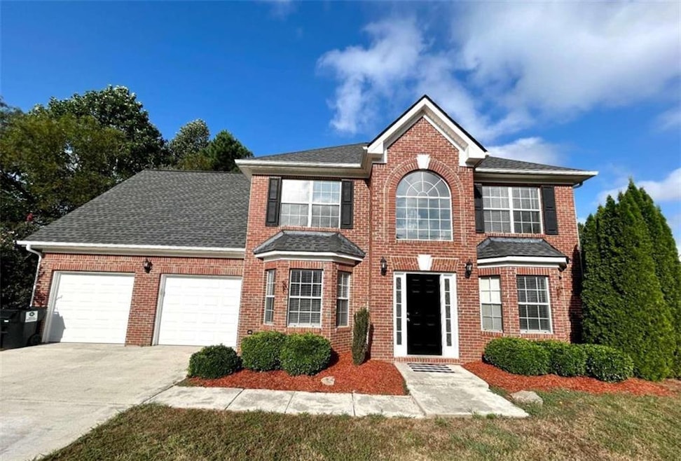 9469 Carnes Crossing Cir, Jonesboro, GA 30236 - photo 1