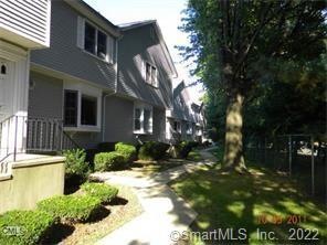 285 Glendale Ave unit F3, Bridgeport, CT 06606 - photo 1