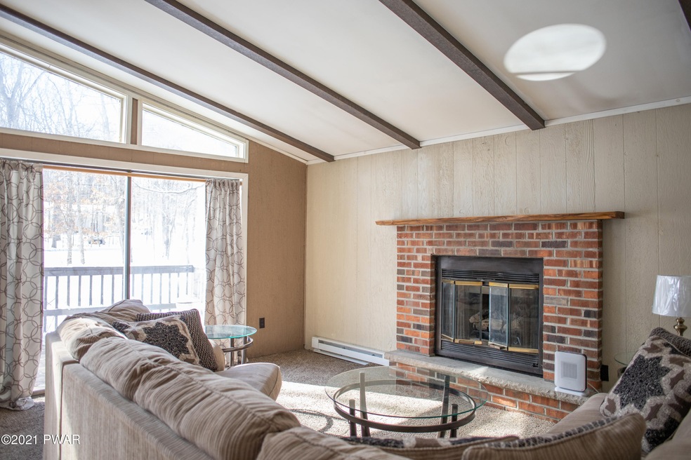 127 Mountain View Dr, Hawley, PA 18428 - photo 1