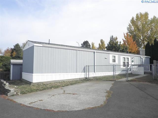 260 NW Golden Hills Dr unit 13, Pullman, WA 99163 - photo 1